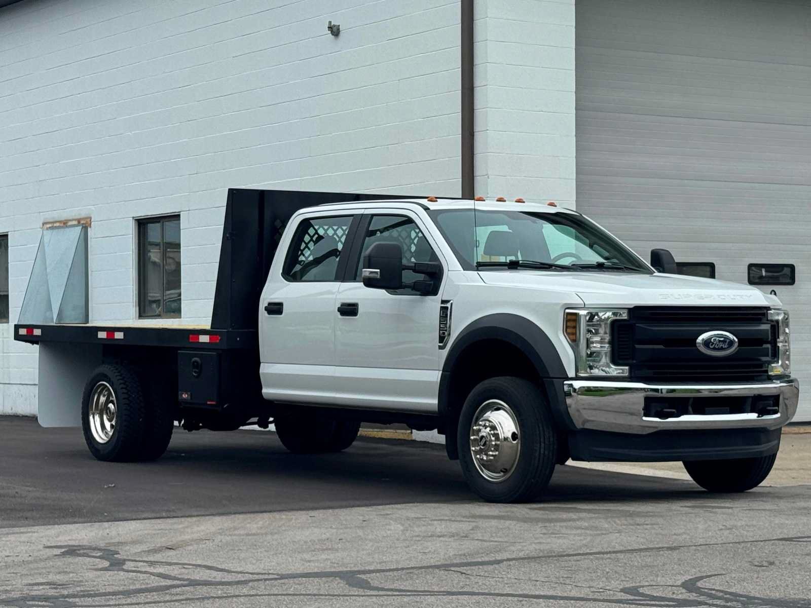Used 2019 Ford F550 4x4 Crew Cab Super Duty image 2