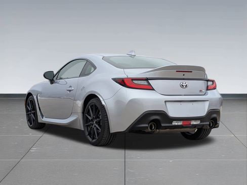 Used 2024 Toyota GR86 Premium image 4