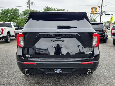 Certified 2022 Ford Explorer ST-Line w/ Class IV Trailer Tow Package image 5