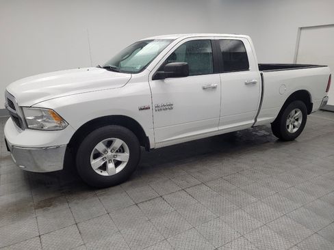 Used 2017 RAM 1500 Classic SLT RWD image 2
