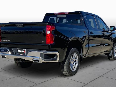 Used 2024 Chevrolet Silverado 1500 LT w/ Z71 Off-Road Package image 12