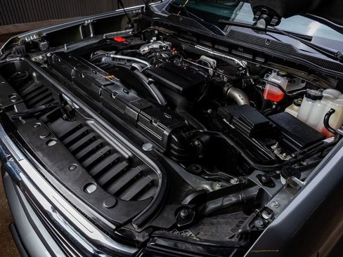 Used 2025 Chevrolet Silverado 2500 High Country w/ Technology Package image 40