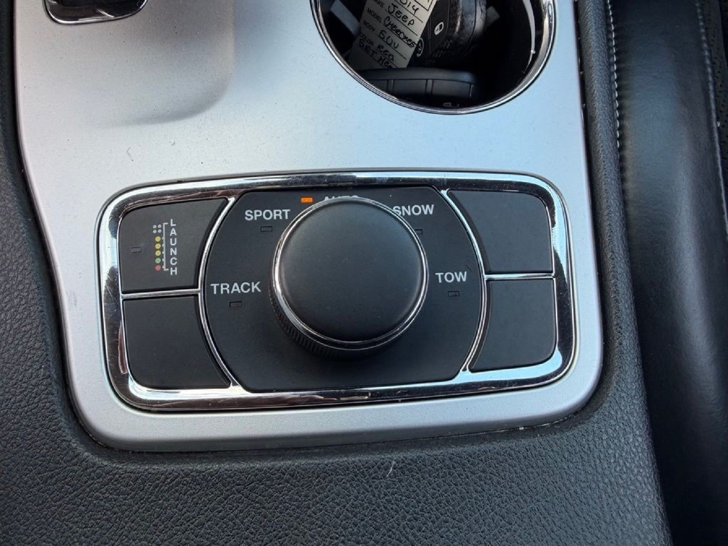 Used 2014 Jeep Grand Cherokee SRT AWD/4WD image 38