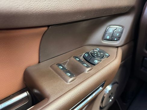 Used 2024 Ford Expedition Max King Ranch RWD image 23