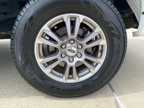 Used 2020 Ford F150 Lariat AWD/4WD image 26