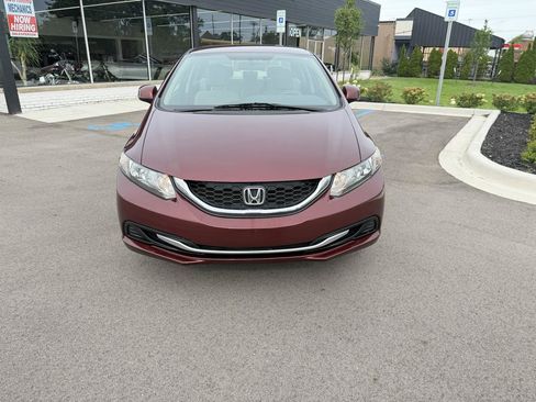 Used 2013 Honda Civic LX image 2