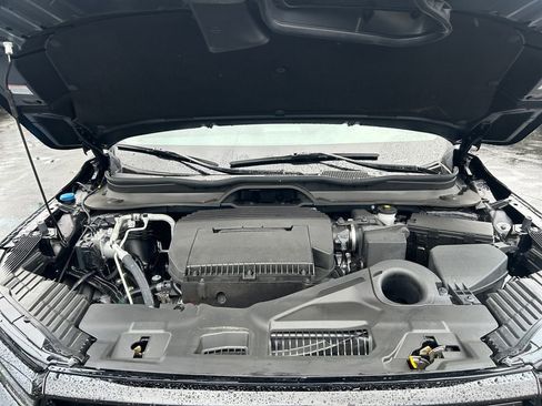 Used 2025 Honda Pilot TrailSport image 29