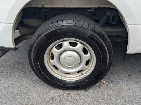 Used 2017 Ford F150 XL w/ Equipment Group 101A Mid RWD image 12