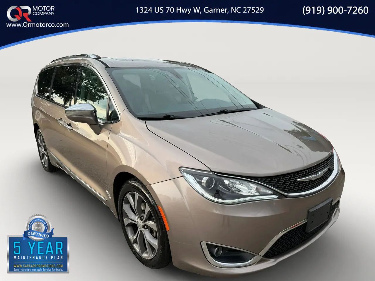 Used 2017 Chrysler Pacifica Limited FWD image 1