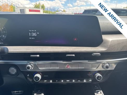 Used 2024 Kia Telluride SX Prestige X-Line AWD/4WD image 25