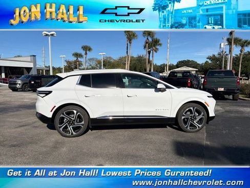 New 2026 Chevrolet Equinox EV LT image 12