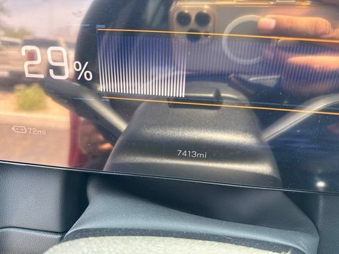 Used 2025 Chevrolet Equinox EV LT w/ Active Safety Package 3 FWD image 6
