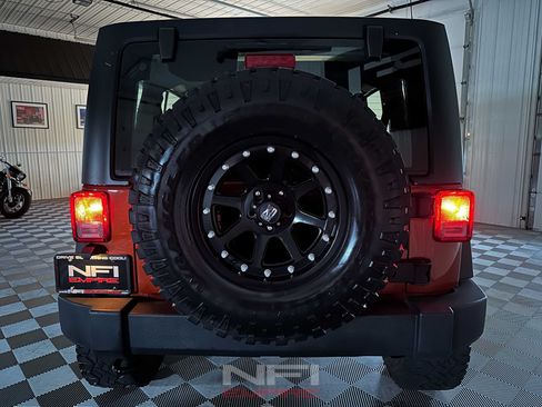 Used 2014 Jeep Wrangler Unlimited Sport w/ Connectivity Group AWD/4WD image 47