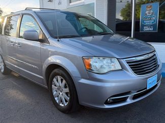 Used 2014 Chrysler Town & Country Touring FWD video 1