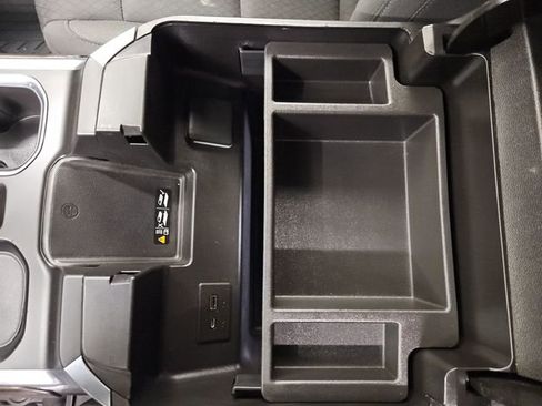 Used 2022 Chevrolet Silverado 1500 RST image 32