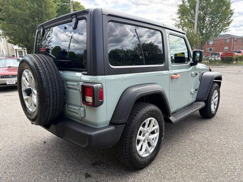 Used 2023 Jeep Wrangler Sport AWD/4WD image 7