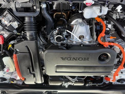 Used 2025 Honda Civic Sport image 30