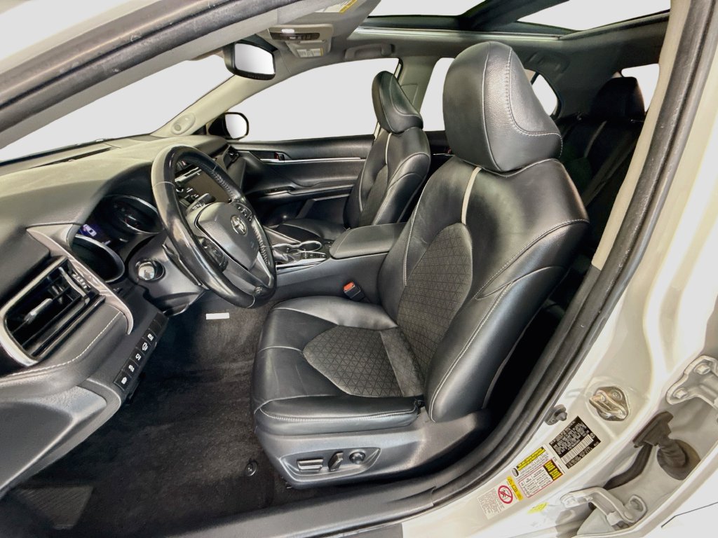 Used 2019 Toyota Camry XSE w/ Driver Assist Package FWD image 19