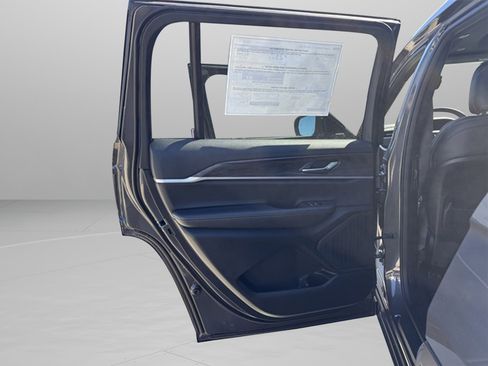 New 2025 Jeep Grand Cherokee L Limited image 12