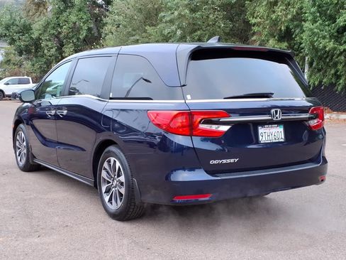 Used 2024 Honda Odyssey EX-L image 7