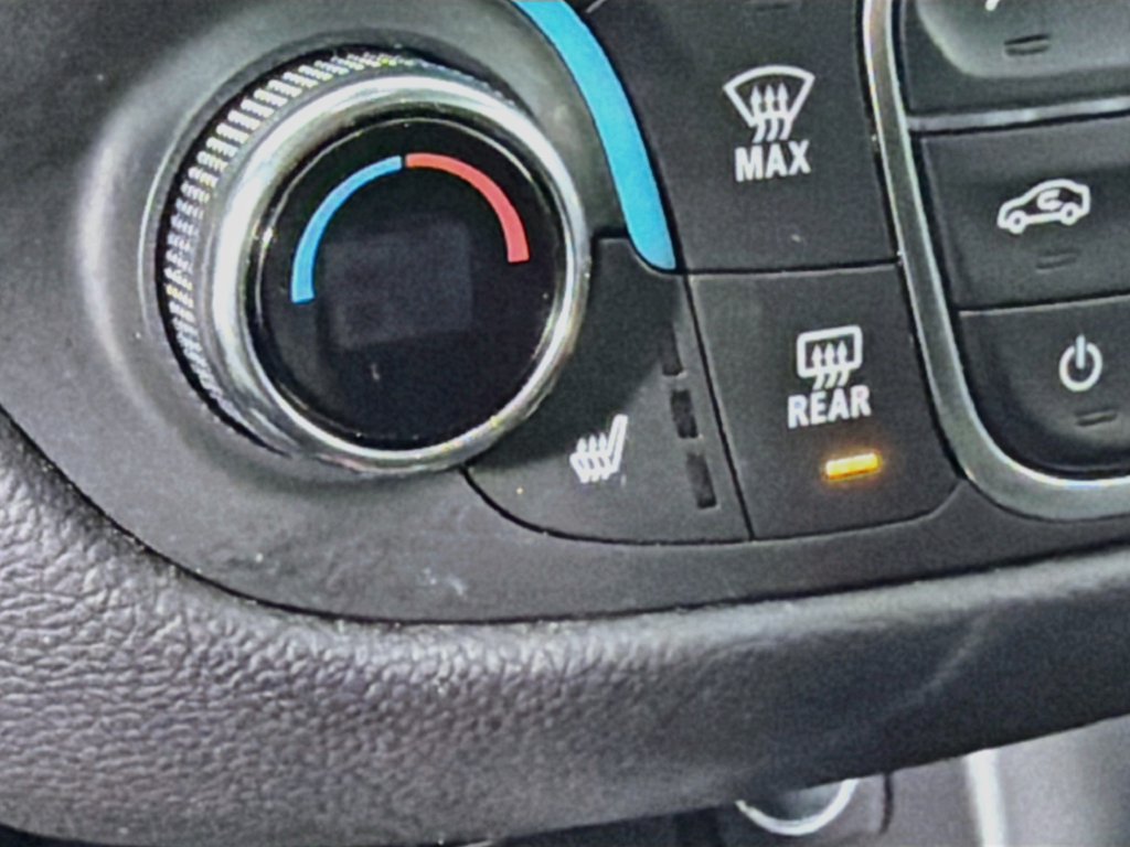 Used 2024 Chevrolet Equinox LT AWD/4WD image 19