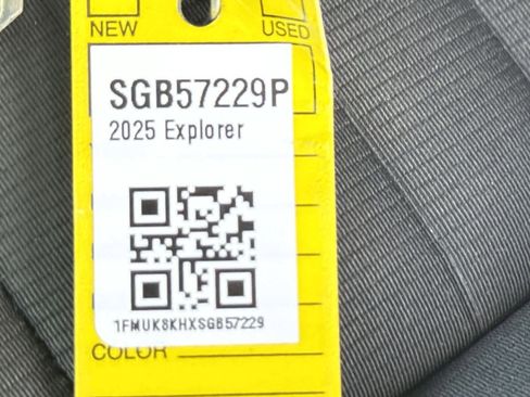 Used 2025 Ford Explorer ST-Line image 35