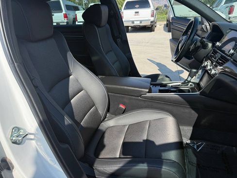 Used 2020 Honda Accord Sport image 24