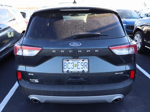 Used 2022 Ford Escape SE w/ Cold Weather Package image 5