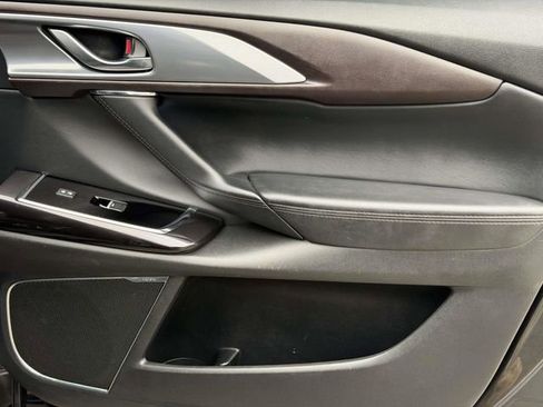 Used 2018 MAZDA CX-9 Grand Touring image 8