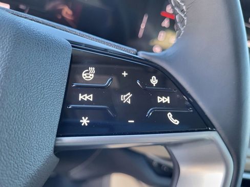 New 2025 Audi Q5 Premium Plus image 17