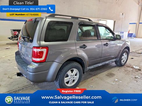 Used 2010 Ford Escape XLT image 2