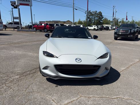 Used 2016 MAZDA MX-5 Miata Club image 7