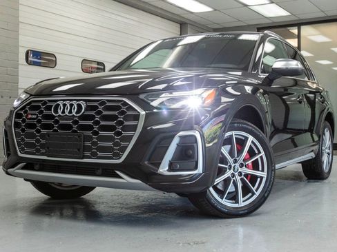 Used 2023 Audi SQ5 Premium Plus w/ Premium Plus Package AWD/4WD image 2
