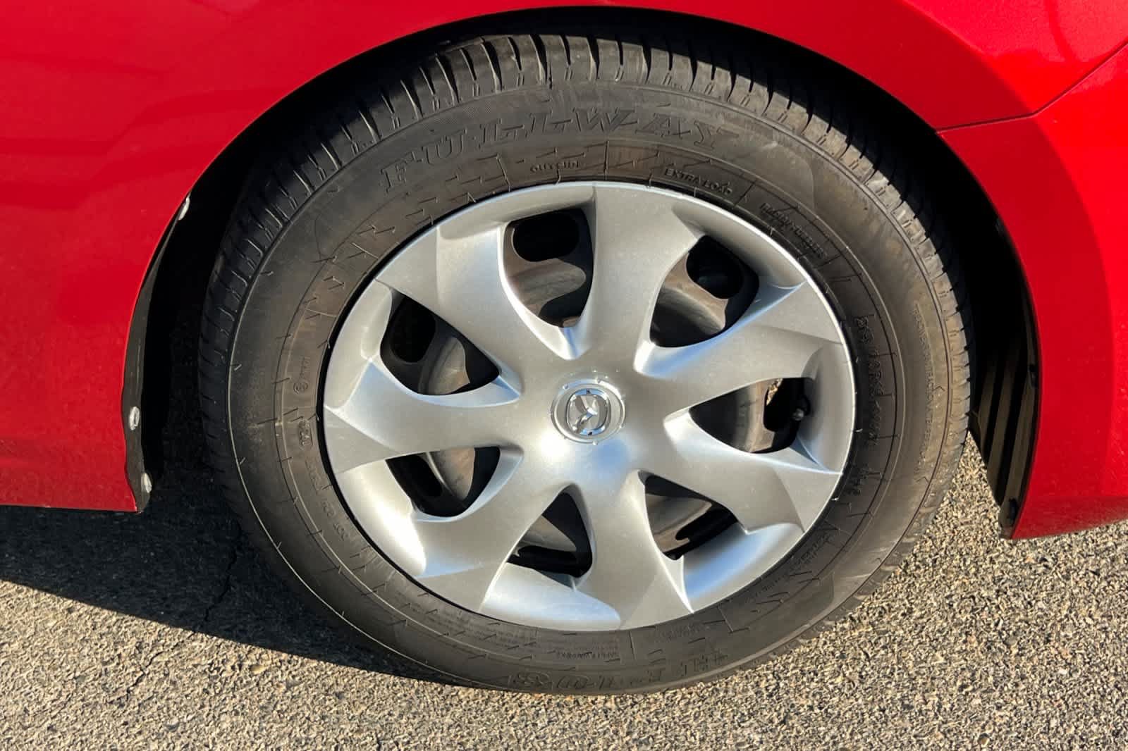 Used 2015 MAZDA MAZDA3 i Sport FWD image 18