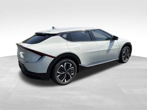 Used 2023 Kia EV6 Wind w/ Wind Technology Package RWD image 12