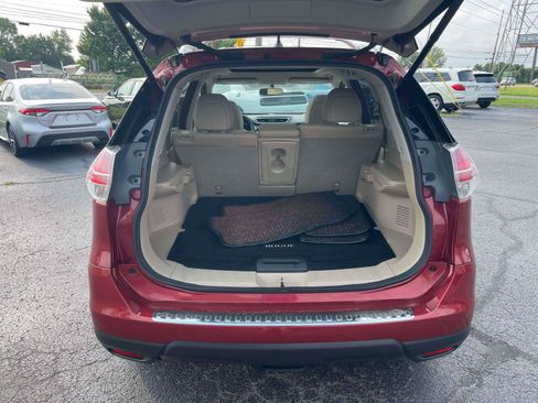 Used 2016 Nissan Rogue SL w/ SL Premium Package FWD image 6