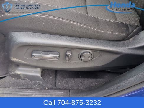 Used 2025 Honda CR-V EX image 22