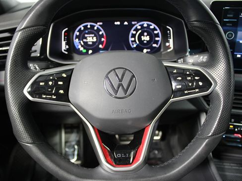 Used 2025 Volkswagen Jetta GLI Autobahn FWD image 13