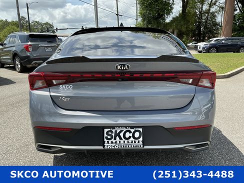 Used 2021 Kia K5 LX image 4