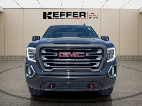 Used 2021 GMC Sierra 1500 AT4 AWD/4WD image 9