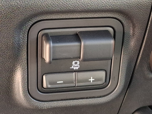 Used 2024 GMC Hummer EV 3X w/ Extreme Off-Road Package AWD/4WD image 18