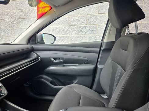 Used 2025 Hyundai Tucson SEL FWD image 29
