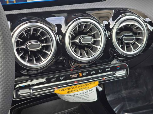 New 2025 Mercedes-Benz CLA 35 AMG 4MATIC image 30