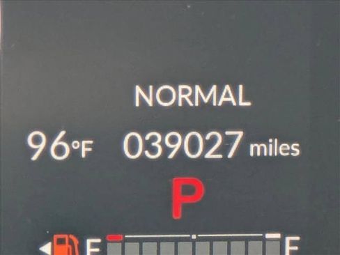 Certified 2024 Honda Pilot EX-L image 9