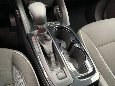 Used 2025 Chevrolet TrailBlazer LT image 39