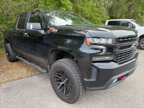 Used 2021 Chevrolet Silverado 1500 LT Trail Boss w/ Convenience Package II image 8