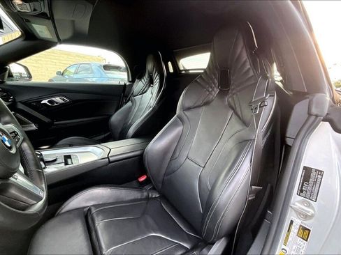 Used 2019 BMW Z4 sDrive30i w/ M Sport Package image 15