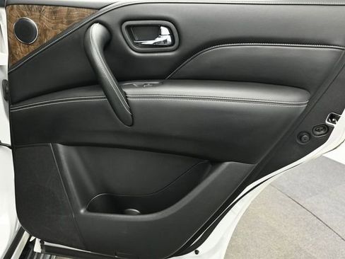 Used 2021 INFINITI QX80 Premium Select w/ Cargo Package image 18