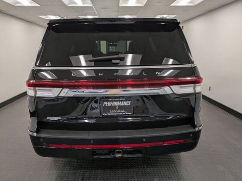 Used 2022 Lincoln Navigator Reserve image 5