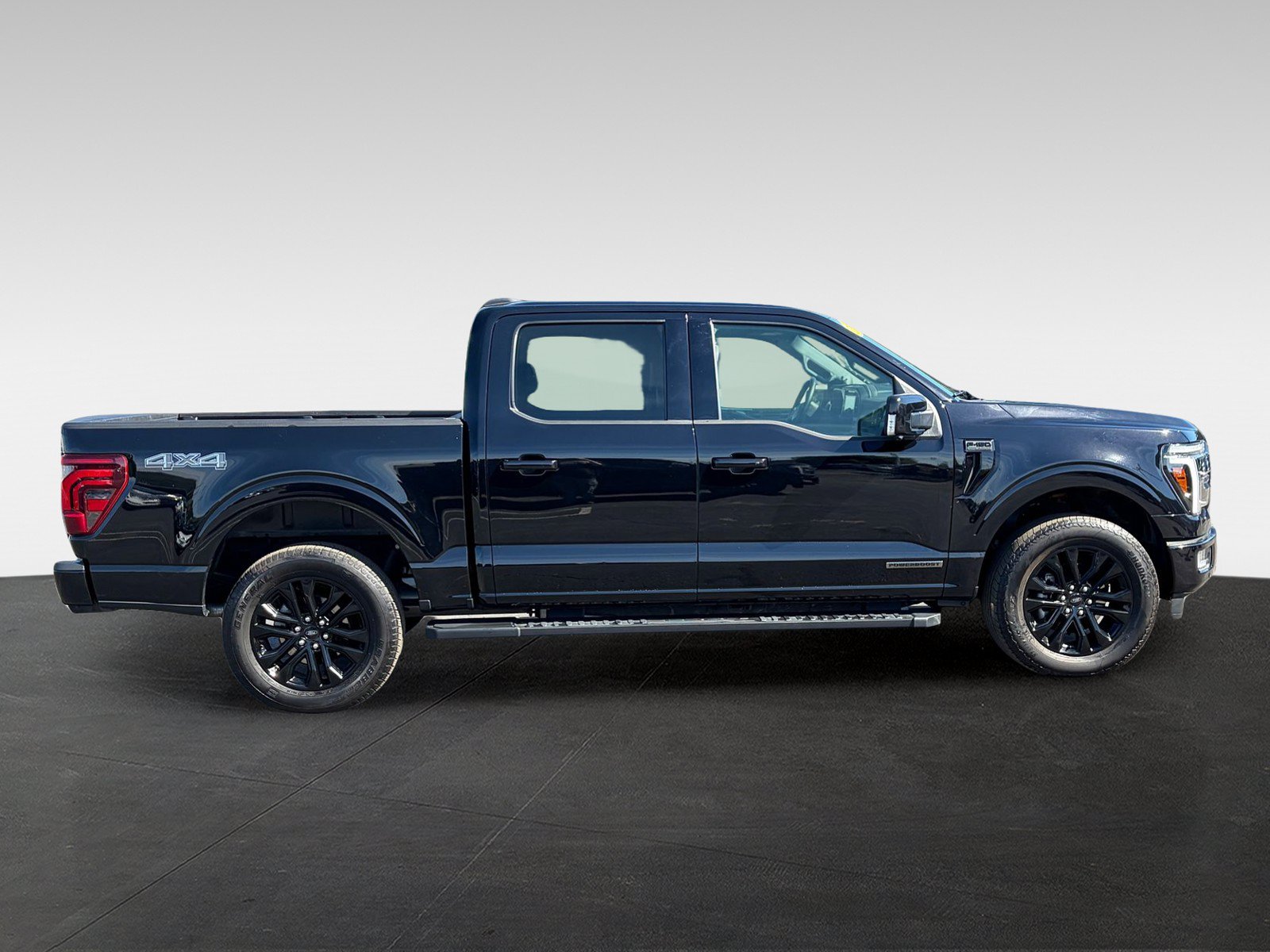 Used 2024 Ford F150 Lariat w/ Equipment Group 502A High AWD/4WD image 4